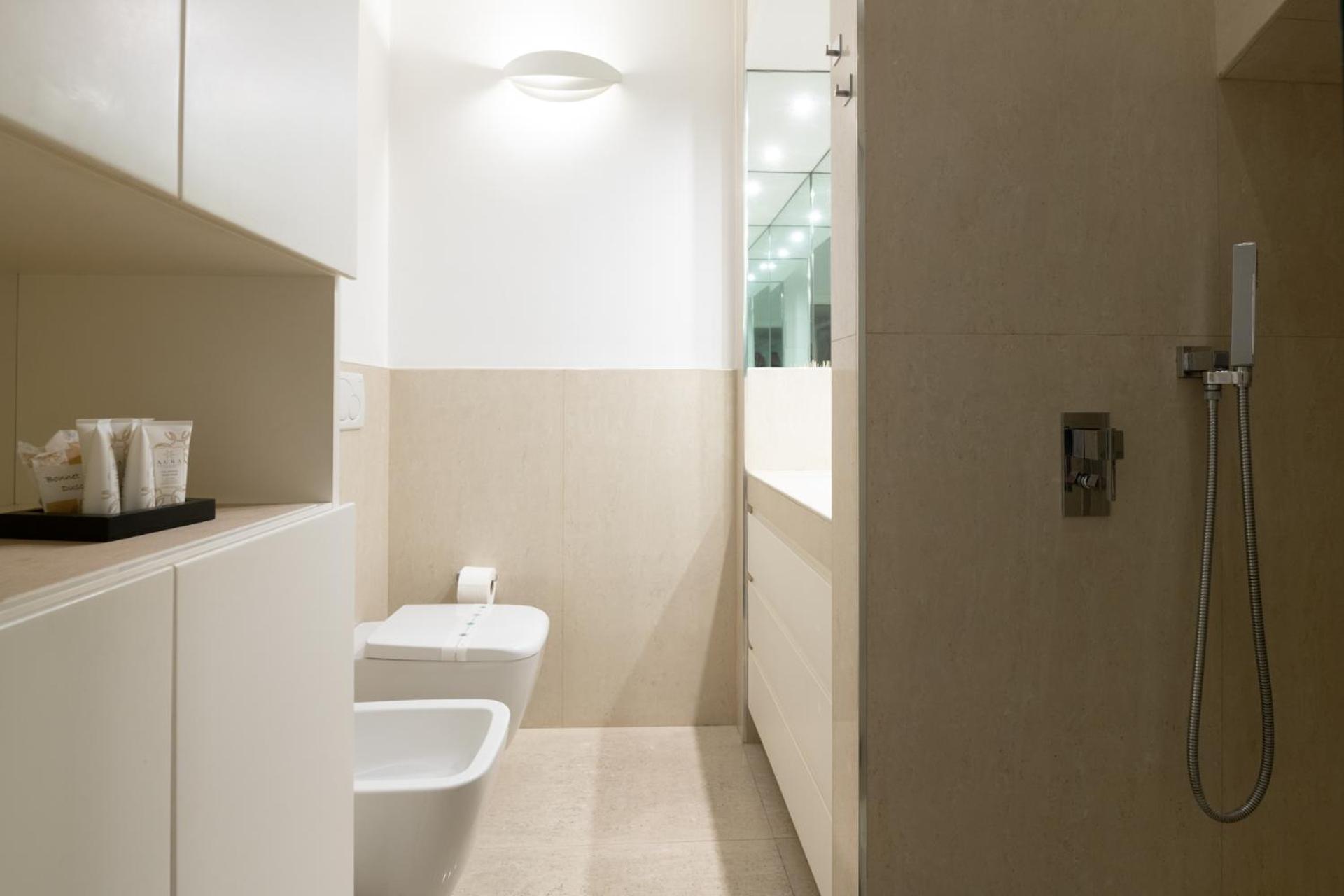 Riccardo Luxury Apartment Bari Bagian luar foto