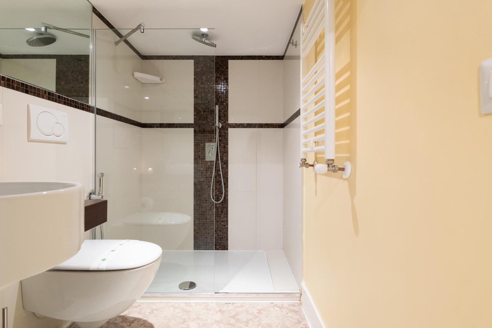 Riccardo Luxury Apartment Bari Bagian luar foto