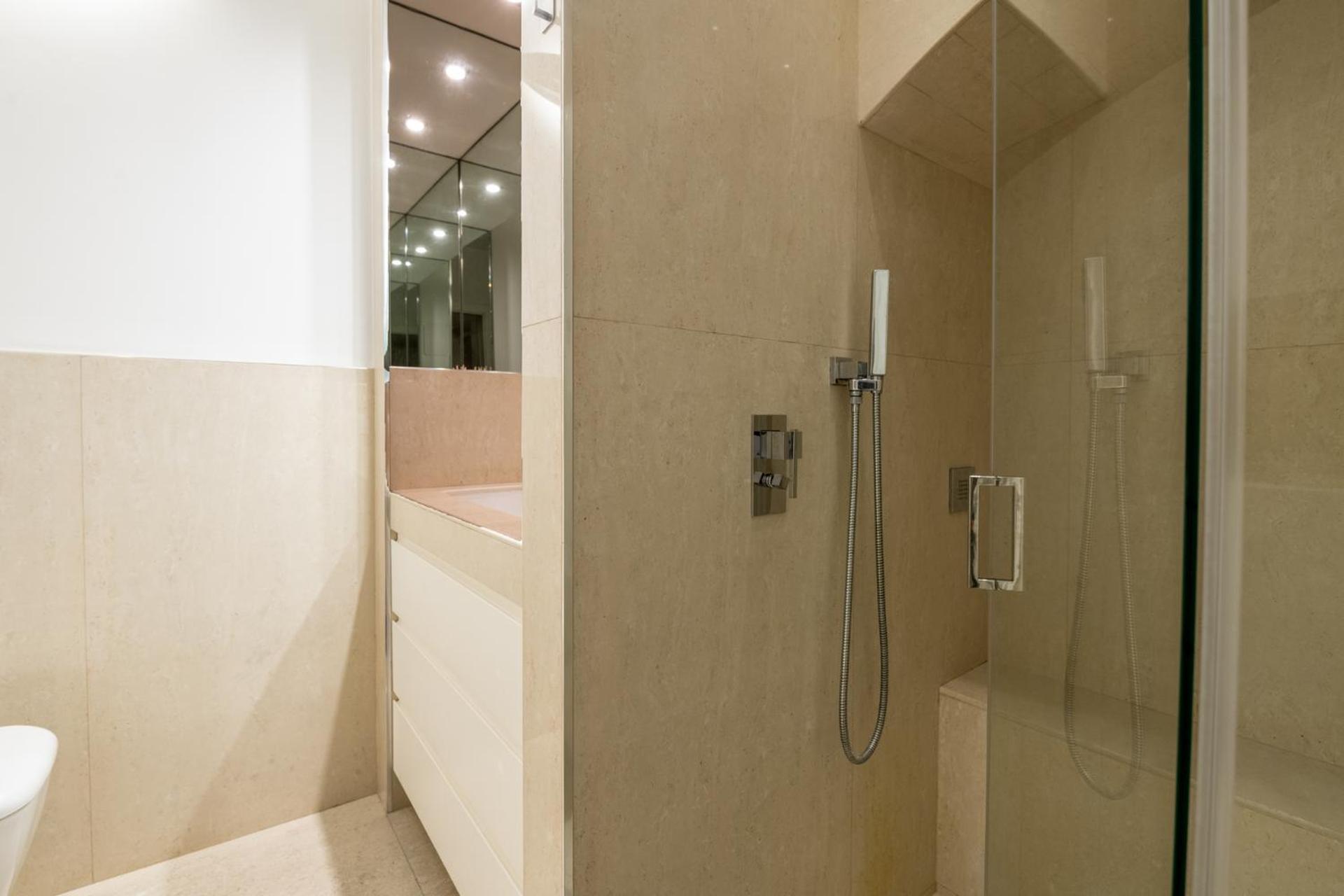 Riccardo Luxury Apartment Bari Bagian luar foto