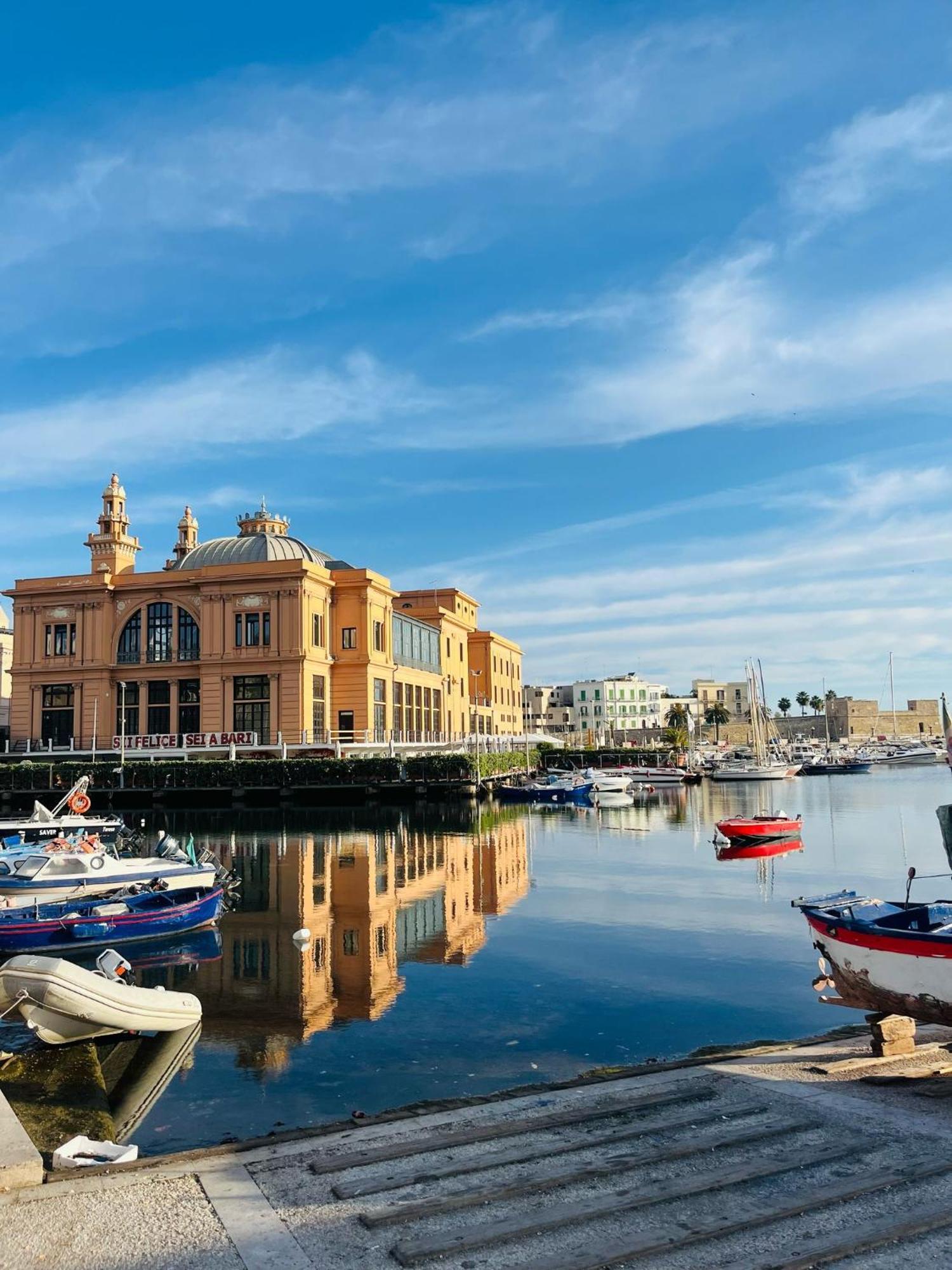 Riccardo Luxury Apartment Bari Bagian luar foto